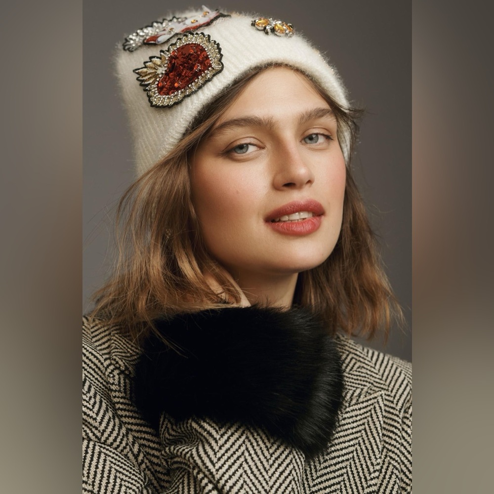 NWT ANTHROPOLOGIE Patch Beanie Cream Embellished Beaded